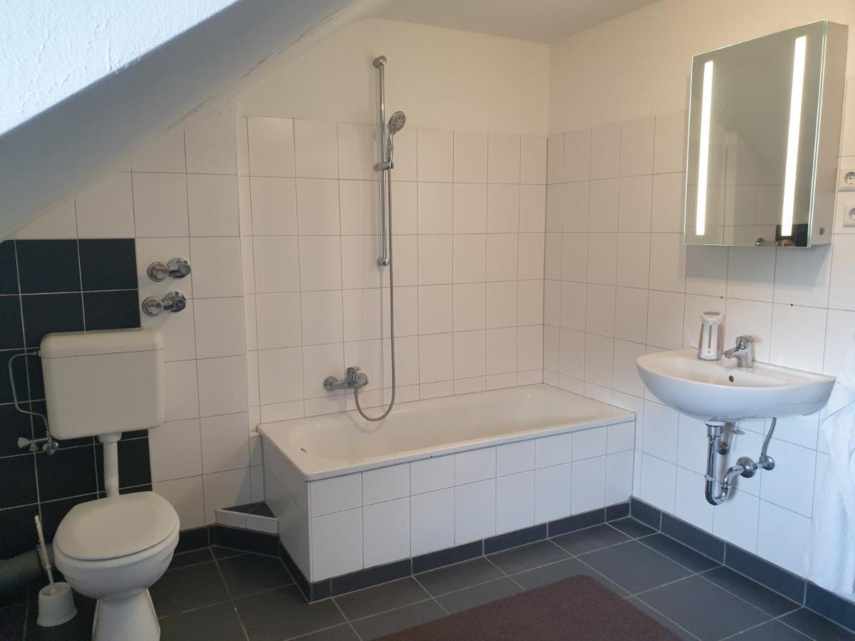 Ferienwohnung Berg View Bad Kissingen Apartment Mit 3 Schlafzimmern Bagian luar foto